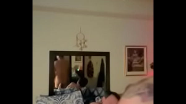 Bare back riding fat cock