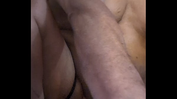 Bobby loves anal and looking for a partner