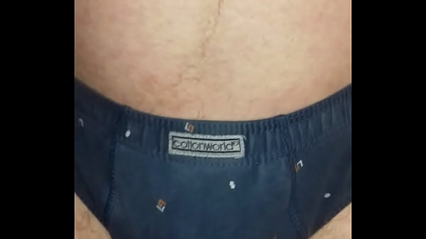 Moje nowe slipy do zalewania spermą